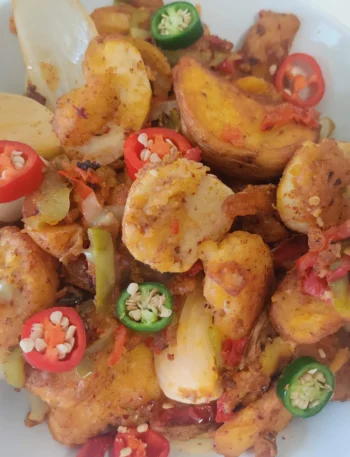 homemade irish spice bag in a bowl